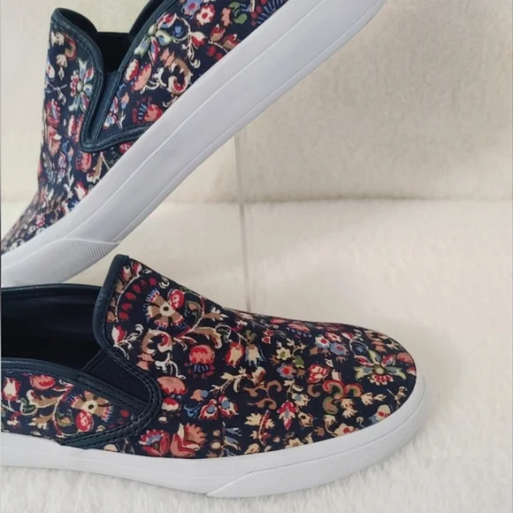 Tory Burch Hanover Floral Slip-on Sneakers - Picture 4 of 10